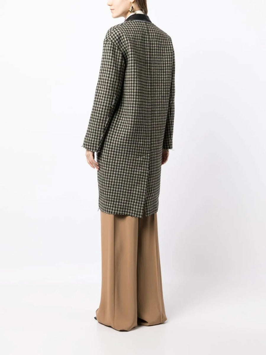 Celine Pre-Fall 2011 Phoebe Philo runway coat in neutral fabric, tailored coat with structured design and classic silhouette.