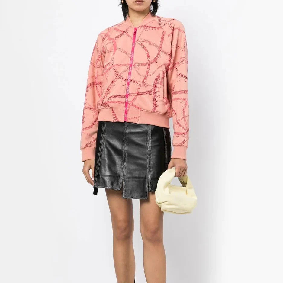 Hermès Tresor de Medor zip jacket, stylish blazer with detailed zipper and elegant design, worn by a model.