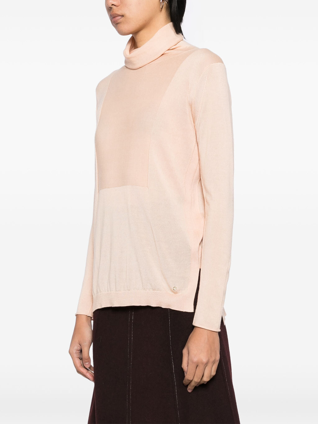 Chloé Peach Cashmere Turtleneck Jumper, stylish cozy knit top with ribbed collar and long sleeves, soft and luxurious fabric.