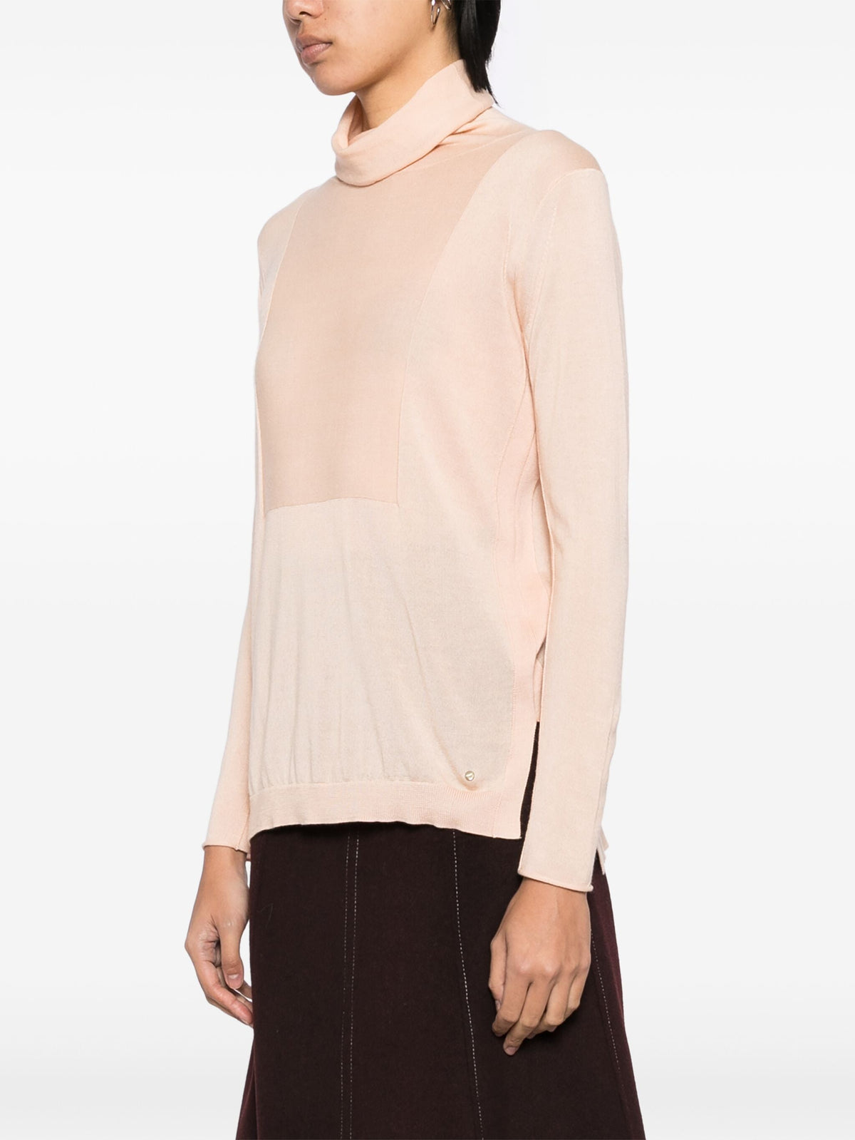 Chloé Peach Cashmere Turtleneck Jumper, stylish cozy knit top with ribbed collar and long sleeves, soft and luxurious fabric.