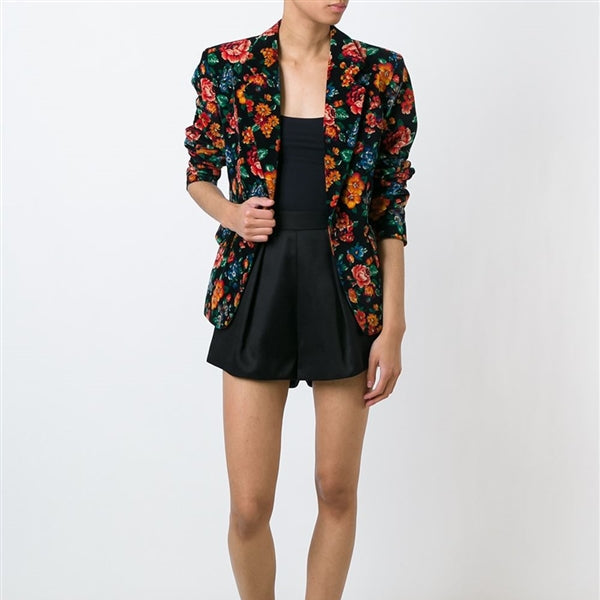 Floral print slim fit blazer from Other Designers, tailored with a structured design and vibrant floral pattern.