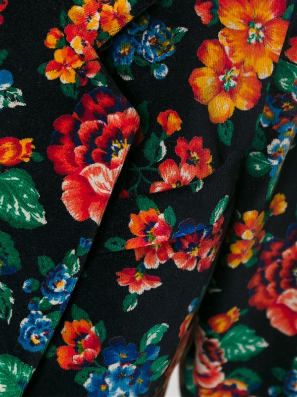 Floral print slim fit blazer from Other Designers, tailored fit with colorful floral pattern, stylish blazer for women.