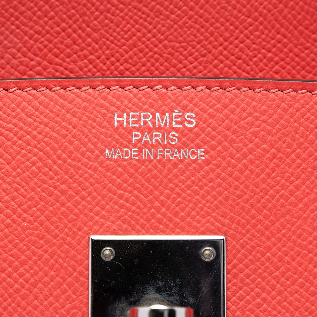 Hermès Birkin 35 Retourne Epsom PHW top handle bag in light beige with gold hardware, showcased from a side angle.