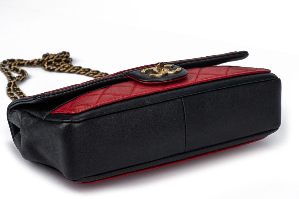 Chanel Graphic Single Flap Bag Black Red