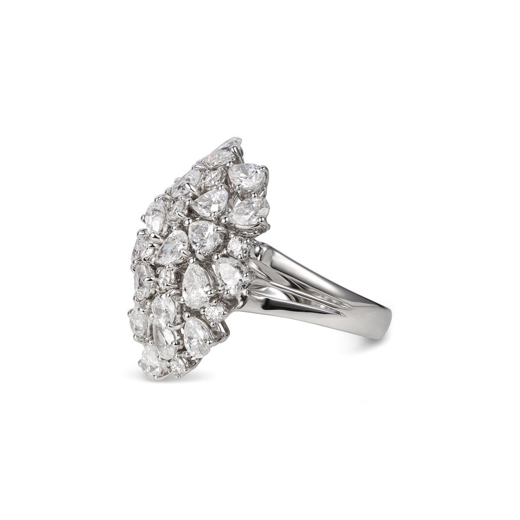 Leo Pizzo Cocktail Cluster Dome Diamond Ring featuring a sparkling cluster of diamonds on a stylish gold band.