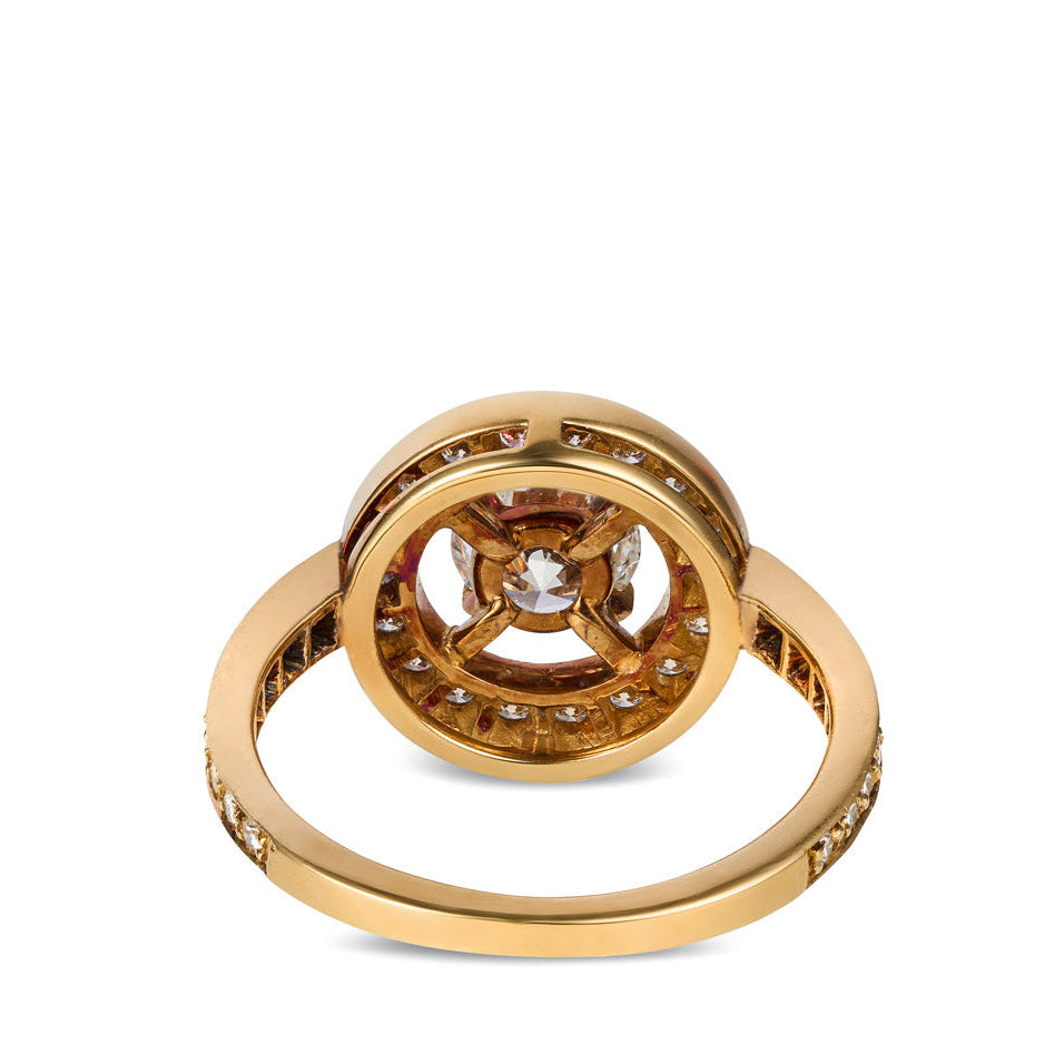 Boucheron Ava ring featuring elegant design and fine craftsmanship, shown in a close-up image highlighting its intricate details.