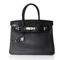 Hermès Touch Birkin 30 top handle bag in smooth leather with gold hardware, showcasing its elegant design and craftsmanship.