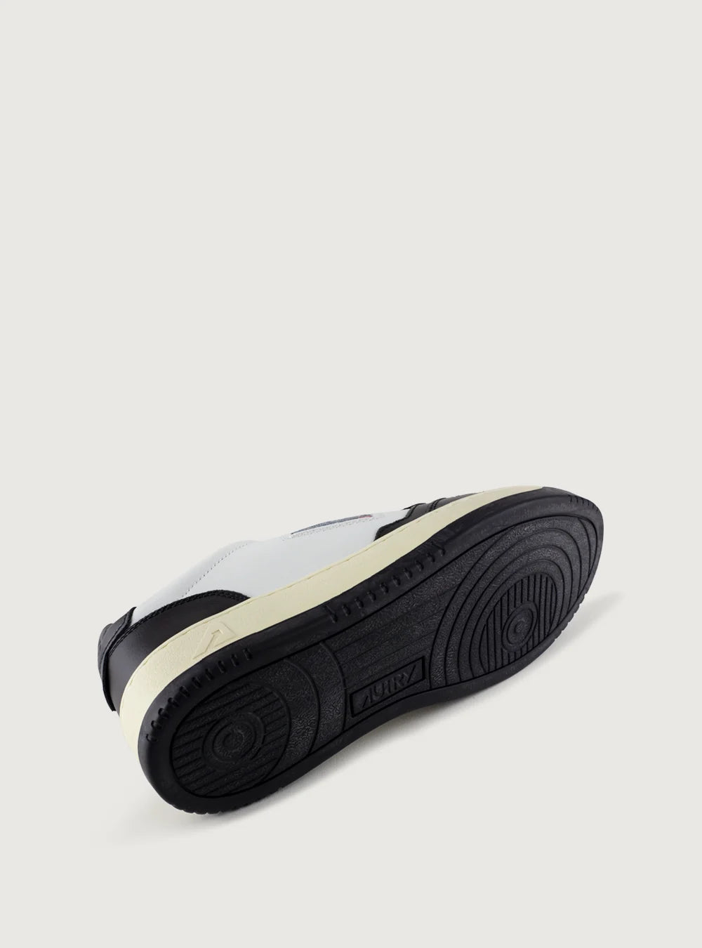 Sneaker Medalist Low WB01
