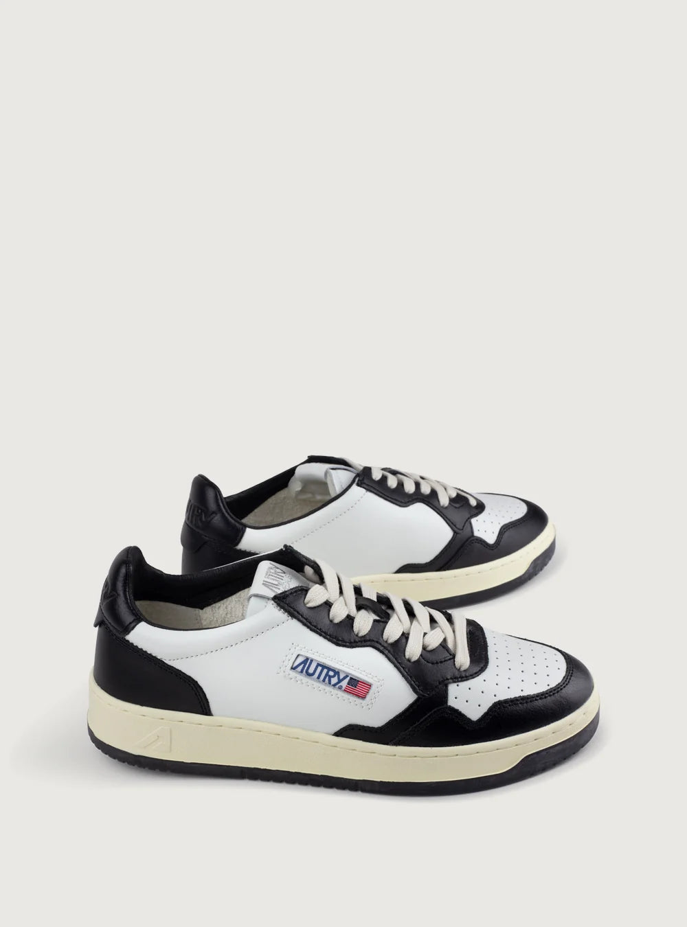 Sneaker Medalist Low WB01