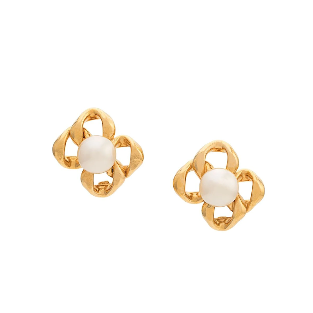 Square pearl earrings by Vintage Finds featuring elegant stud design with lustrous white pearls.